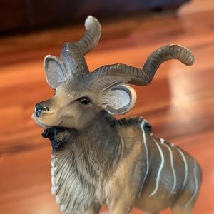 97 Schleich Bearded antelope